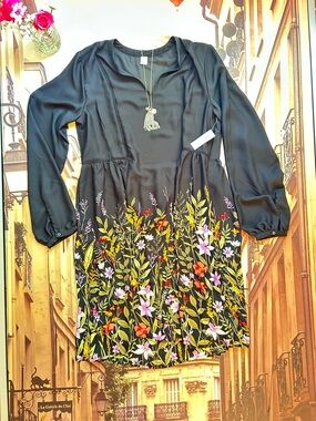 Old Navy black dress with beautiful colorful floral details size M